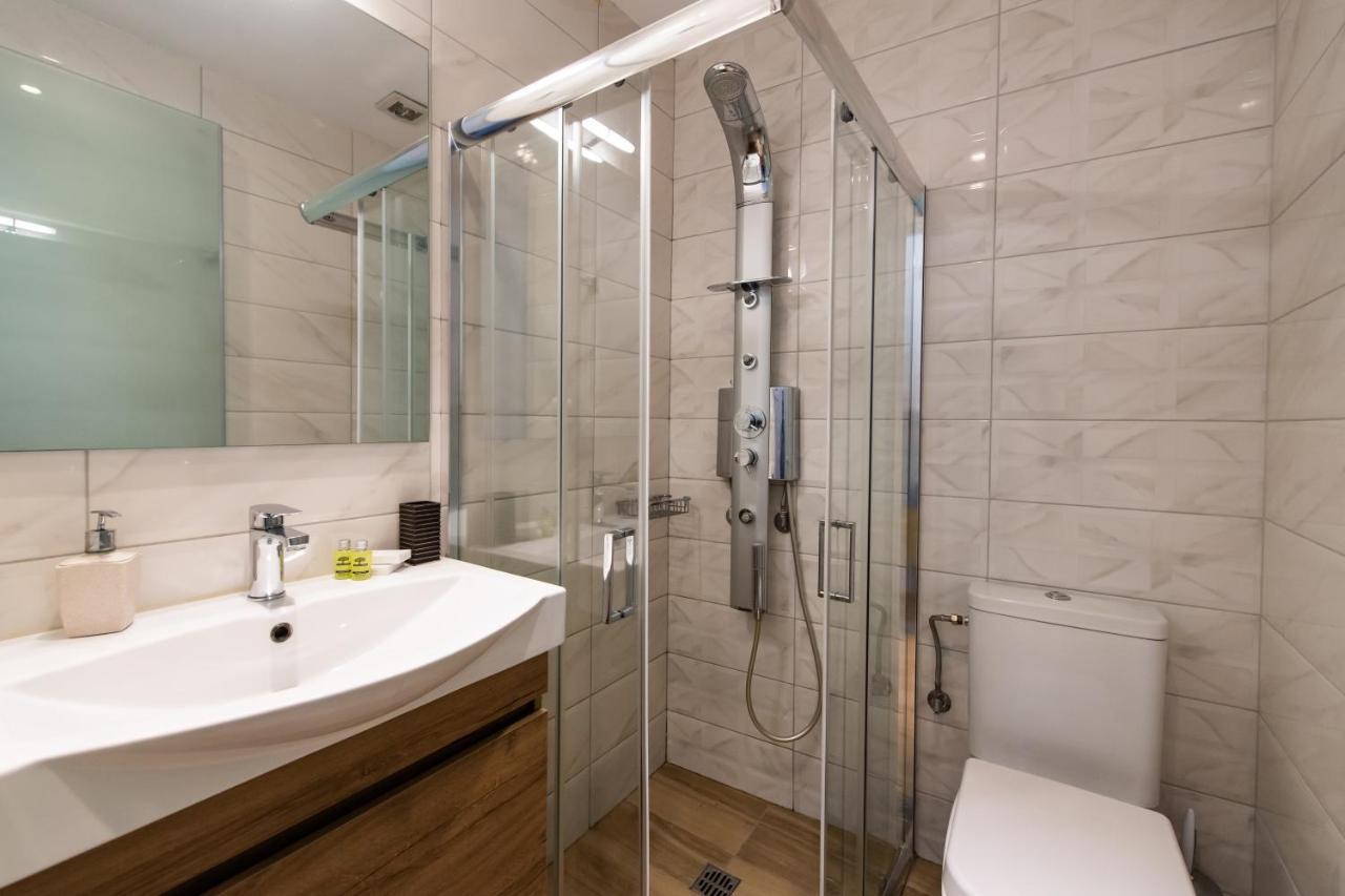 Lefkas City Apartments & Suites Lefkada City Екстер'єр фото