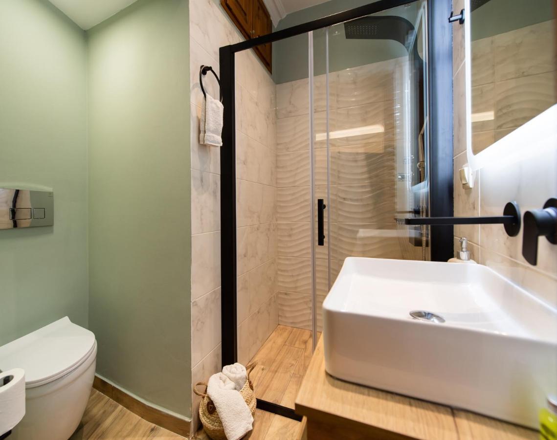 Lefkas City Apartments & Suites Lefkada City Екстер'єр фото